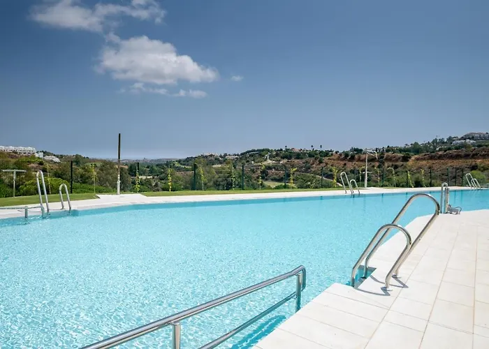 Stunning Apartment Close To Golf Mijas Spain